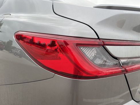 Used 2025 Toyota Camry XLE w/ Premium Package FWD image 7