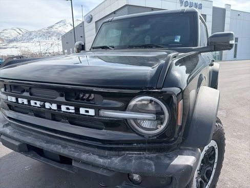 New 2024 Ford Bronco Outer Banks w/ Sasquatch Package AWD/4WD image 9