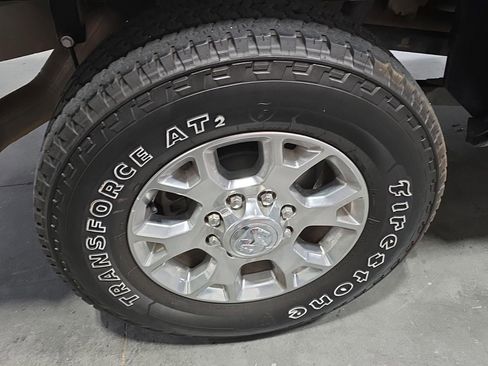 Used 2024 RAM 2500 Laramie image 25