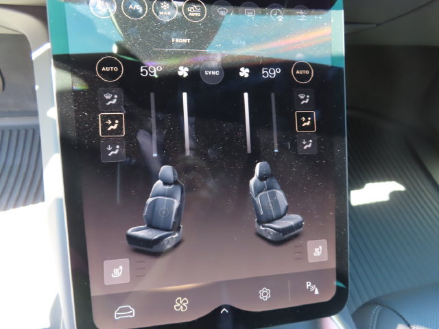 Used 2024 Lucid Air Pure RWD image 27