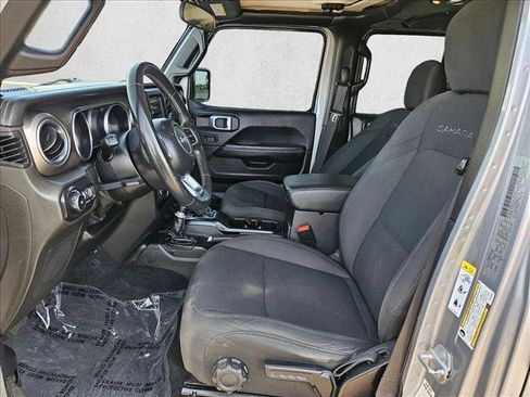 Used 2019 Jeep Wrangler Unlimited Sahara AWD/4WD image 20