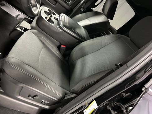 Used 2024 RAM 2500 Big Horn w/ Sport Appearance Package image 12