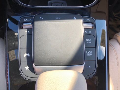 Certified 2021 Mercedes-Benz A 220 4MATIC image 35