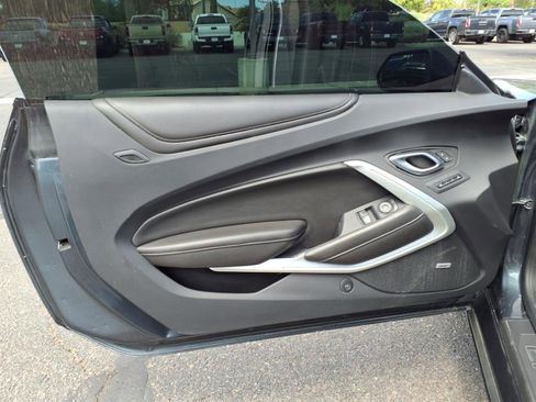Used 2022 Chevrolet Camaro SS image 28