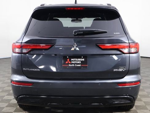 New 2025 Mitsubishi Outlander SEL Black Edition image 16