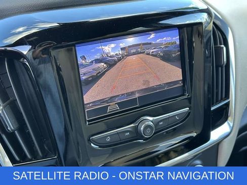 Used 2023 Chevrolet Traverse LS w/ Safety Package image 4