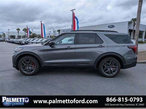 Used 2025 Ford Explorer ST w/ Sun And Sound Package image 7