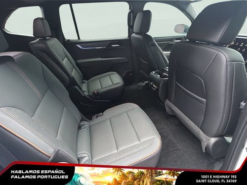 New 2026 GMC Acadia AT4 w/ Luxury Package AWD/4WD image 26