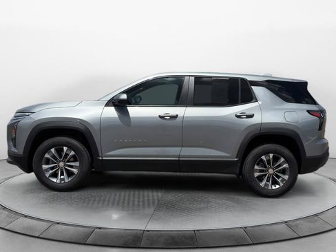 Certified 2025 Chevrolet Equinox LT AWD/4WD image 6