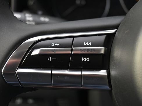 Used 2025 MAZDA CX-50 2.5 Hybrid w/ Premium Plus Pkg image 33