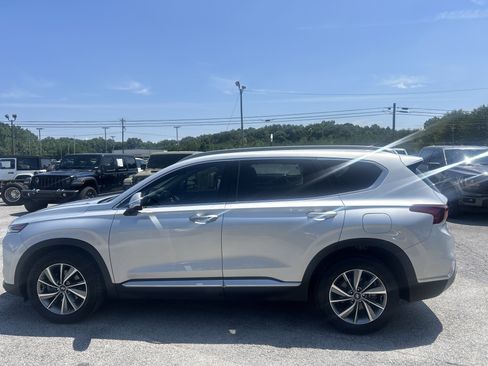 Used 2019 Hyundai Santa Fe FWD image 3