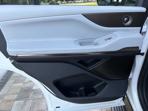 New 2026 Lincoln Navigator Black Label image 15