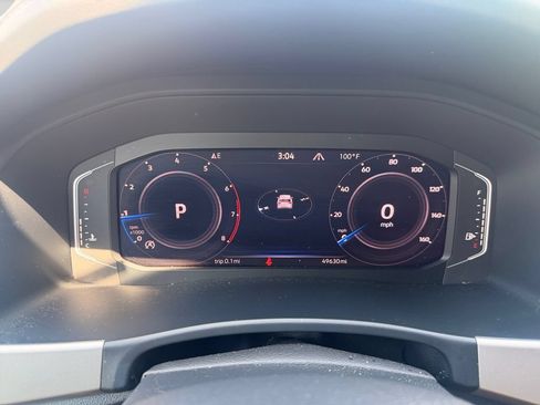 Used 2023 Volkswagen Atlas Cross Sport SEL AWD/4WD image 25