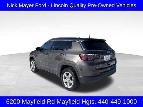 Used 2024 Jeep Compass Latitude w/ Convenience Group image 5