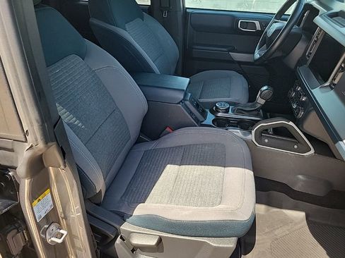 Used 2023 Ford Bronco Outer Banks AWD/4WD image 41