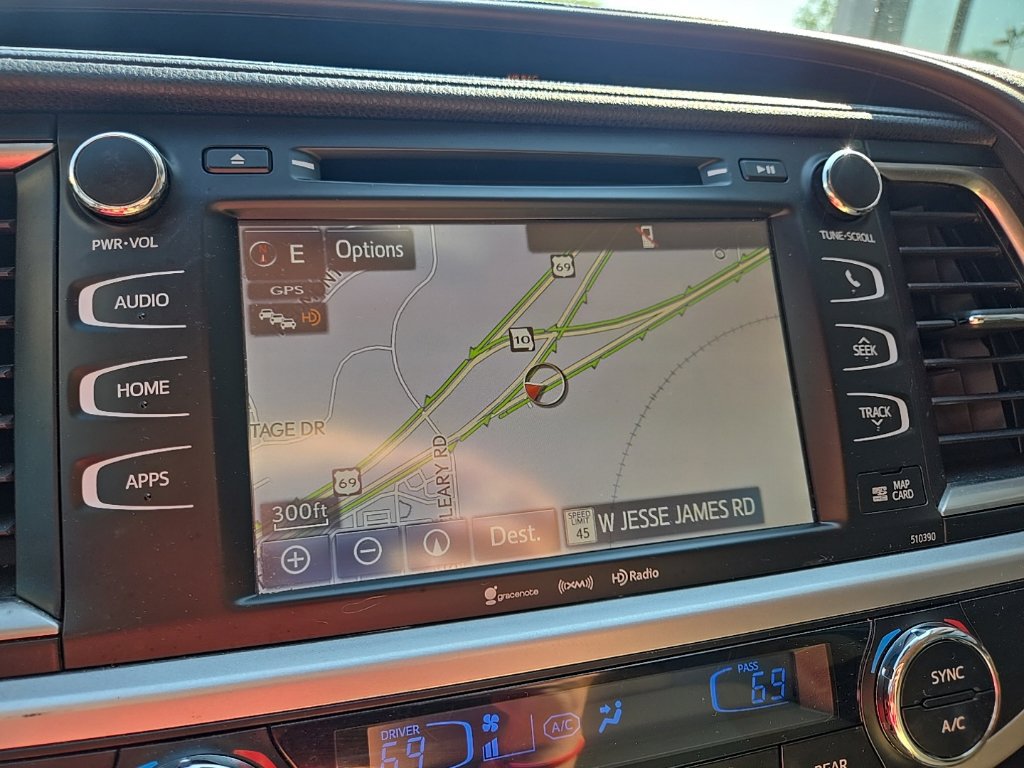 Used 2019 Toyota Highlander XLE FWD image 51