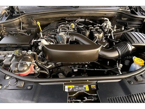 Used 2024 Dodge Durango GT image 10