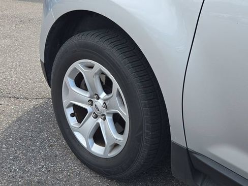 Used 2013 Ford Edge SEL FWD image 10