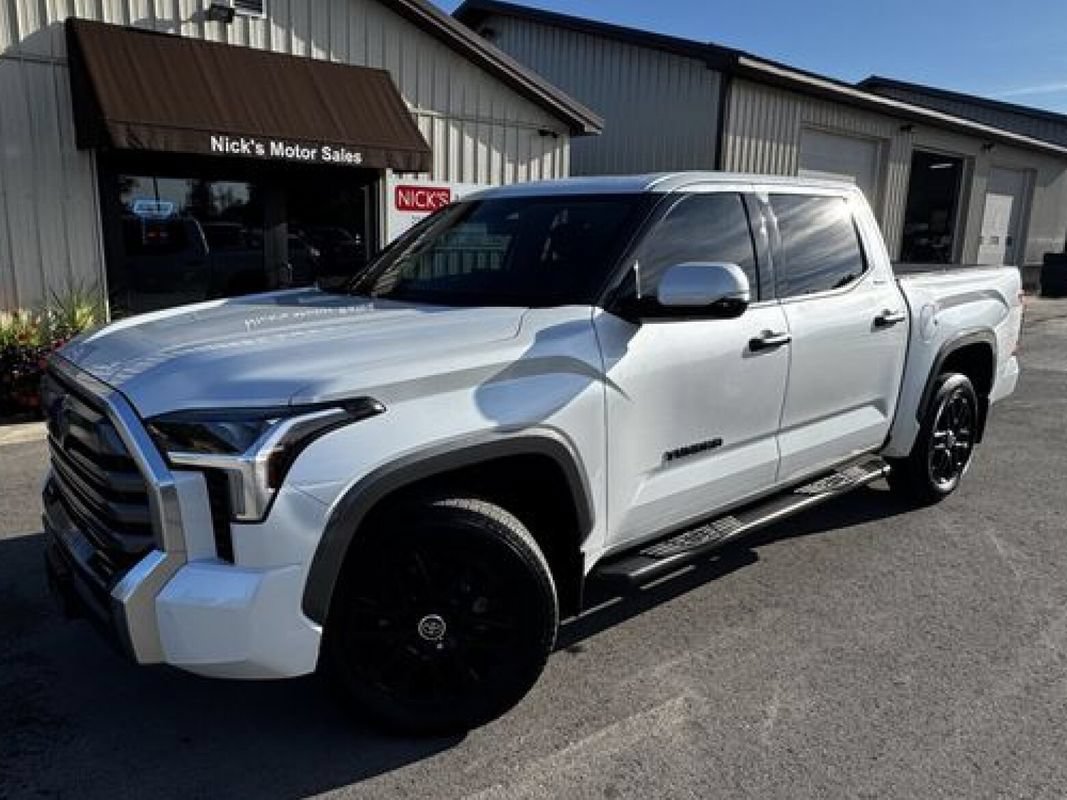 Used 2022 Toyota Tundra Limited AWD/4WD image 1