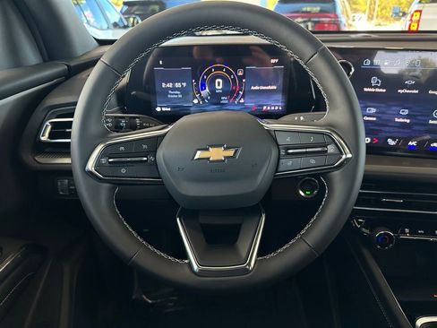 New 2026 Chevrolet Traverse LT w/ Driver Confidence Package image 20