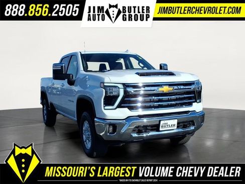 Used 2024 Chevrolet Silverado 2500 LTZ image 6