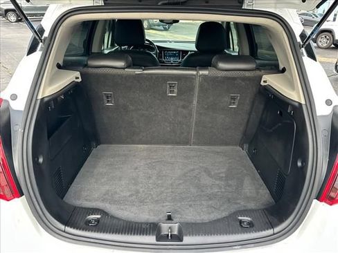 Certified 2021 Buick Encore Preferred w/ Safety Package FWD image 31