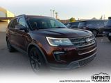 Used 2018 Ford Explorer XLT w/ Equipment Group 202A image 3