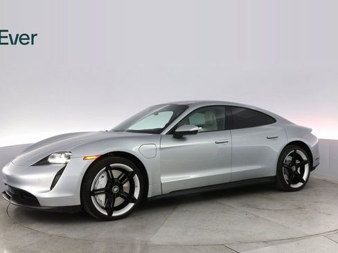 Used 2020 Porsche Taycan 4S image 15