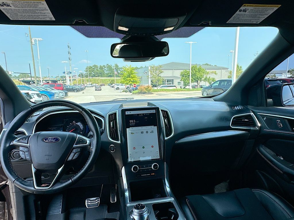 Used 2021 Ford Edge ST AWD/4WD image 3