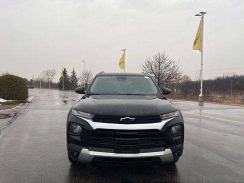 Used 2023 Chevrolet TrailBlazer LT w/ Confidence II Package image 2