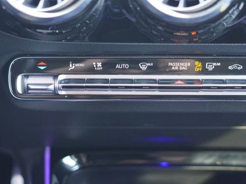 Used 2022 Mercedes-Benz GLA 35 AMG 4MATIC image 29