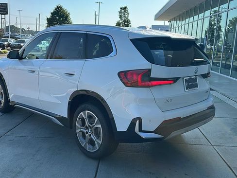 Used 2026 BMW X1 xDrive28i w/ Technology Package AWD/4WD image 4