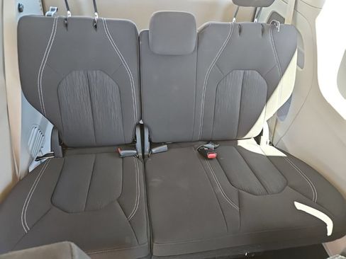 Used 2024 Chrysler Voyager LX FWD image 29