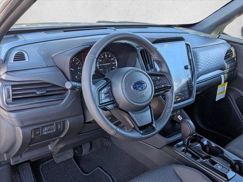 Used 2026 Subaru Forester Premium AWD/4WD image 3
