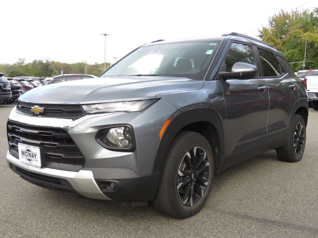 Used 2021 Chevrolet TrailBlazer LT w/ Convenience Package AWD/4WD image 1