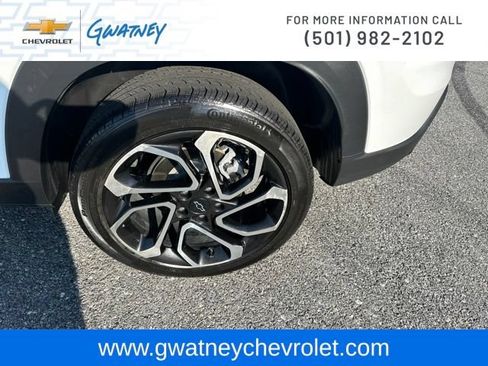 Used 2024 Chevrolet Trax RS w/ Driver Confidence Package FWD image 10