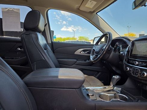 Used 2018 Chevrolet Traverse LT AWD/4WD image 36