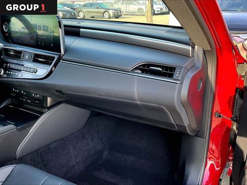 Certified 2022 Lexus ES 350 F Sport image 16