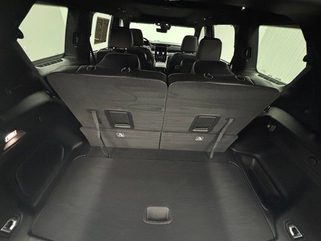 Used 2025 Jeep Grand Cherokee L Limited w/ Luxury Tech Group II AWD/4WD image 10