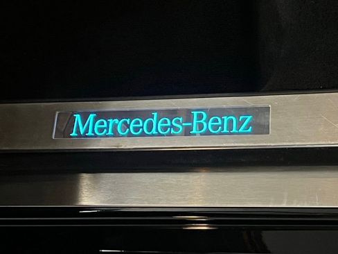 Used 2012 Mercedes-Benz S 550 4MATIC image 24