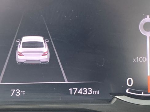 Used 2025 Genesis G70 2.5T image 40