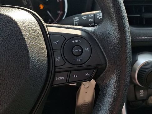 Used 2024 Toyota RAV4 LE AWD/4WD image 21