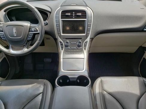 Used 2020 Lincoln Nautilus Reserve AWD/4WD image 17