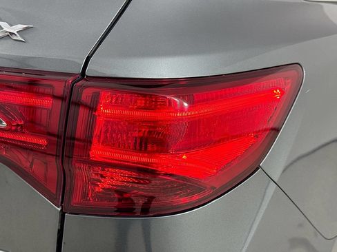 Used 2016 Acura MDX SH-AWD w/ Technology Package image 34
