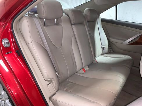 Used 2009 Toyota Camry XLE FWD image 28