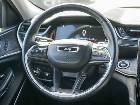 Used 2021 Jeep Grand Cherokee L Limited image 8