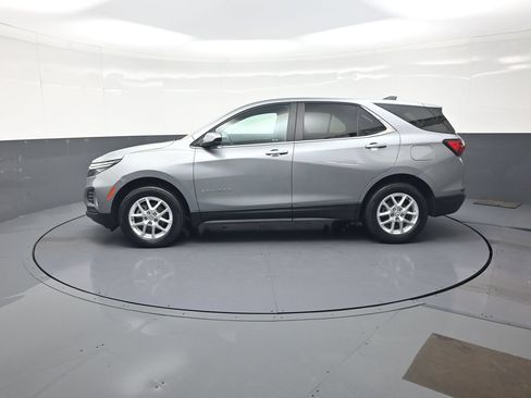 Used 2024 Chevrolet Equinox LT AWD/4WD image 6