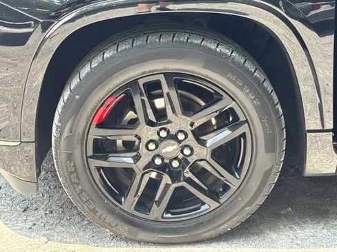 Used 2019 Chevrolet Traverse Premier w/ Redline Edition AWD/4WD image 26