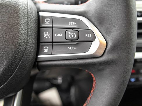 Used 2023 Jeep Compass Trailhawk w/ Trailhawk Convenience Group image 22