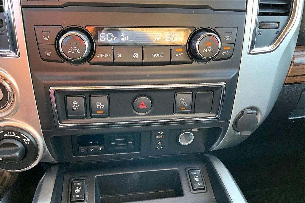Used 2018 Nissan Titan SL w/ Texas Titan Edition AWD/4WD image 36